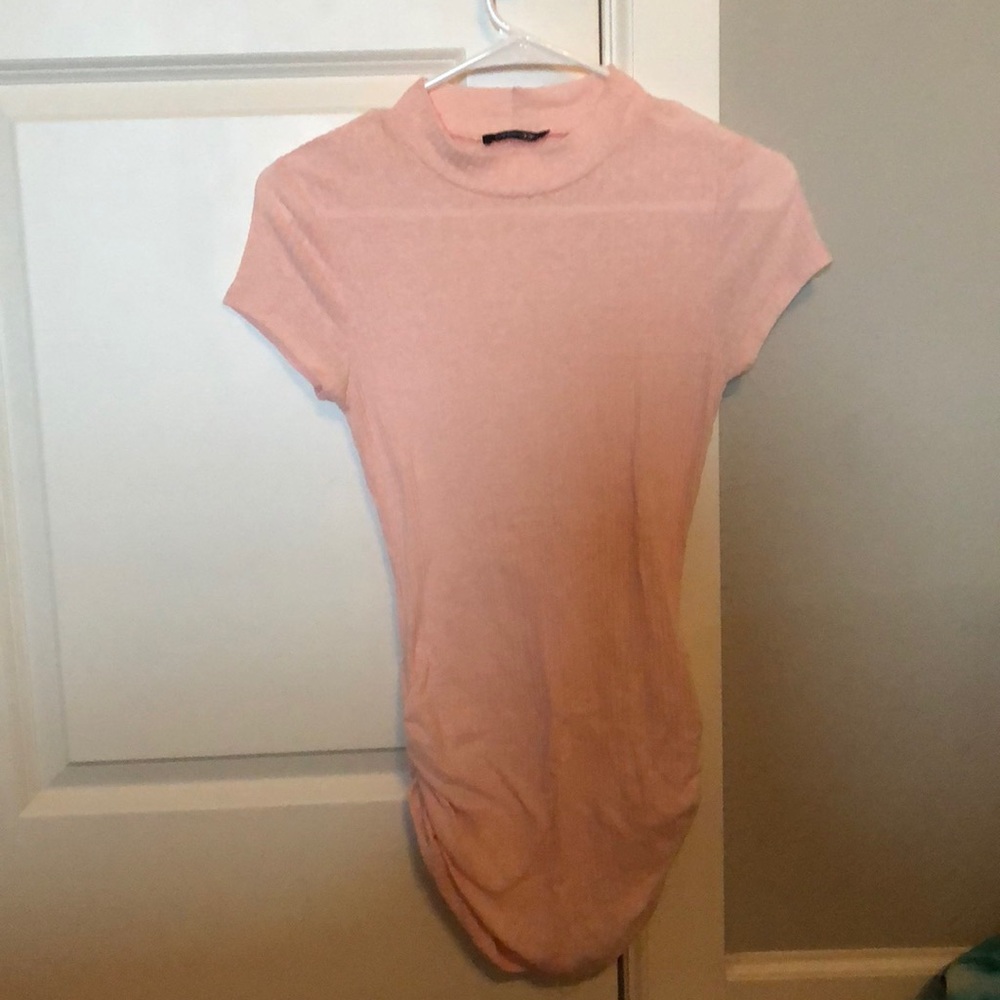 Cute!!! Light pink mini short sleeve dress!